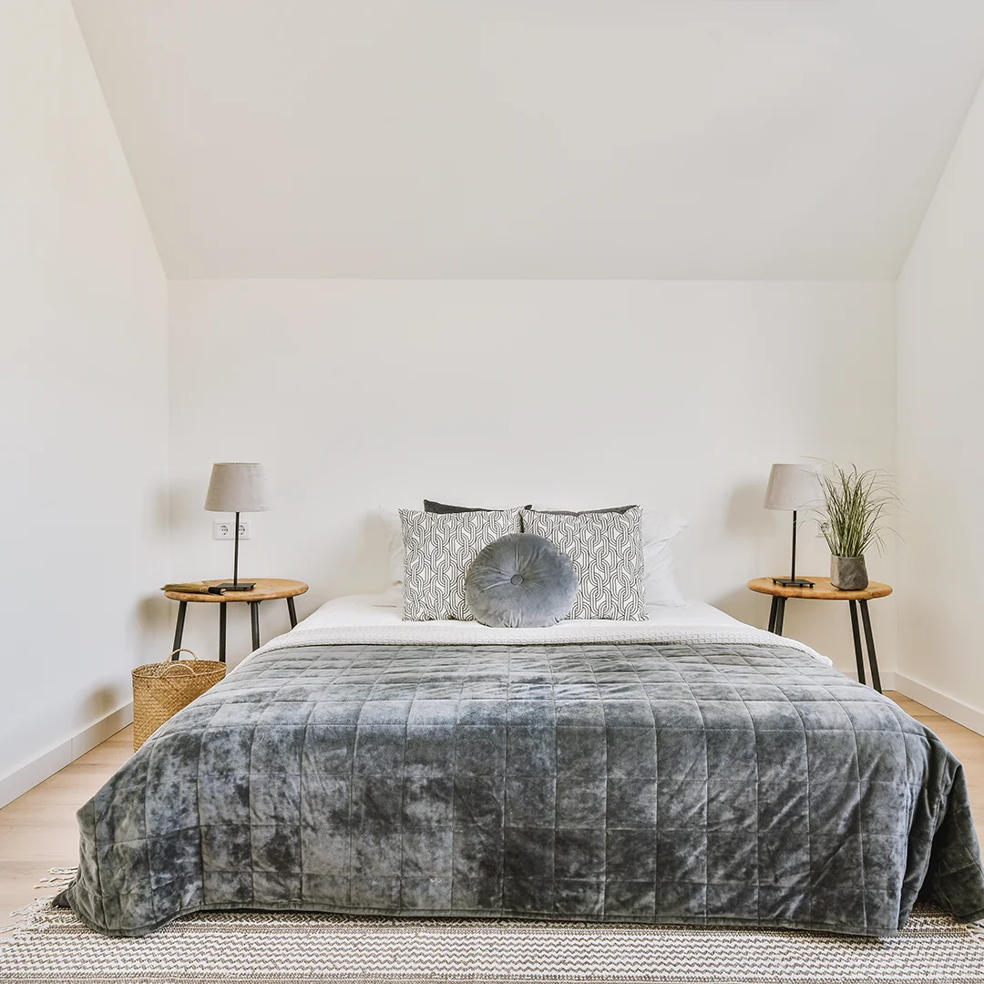Liberty House Immobiliare Milano - camera da letto allestita home staging